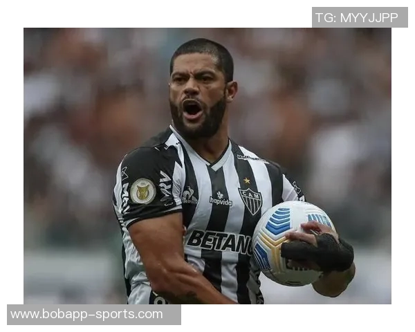 胡尔克39岁仍锋芒毕露生涯853场贡献667球海港年薪1180万创造130球佳绩